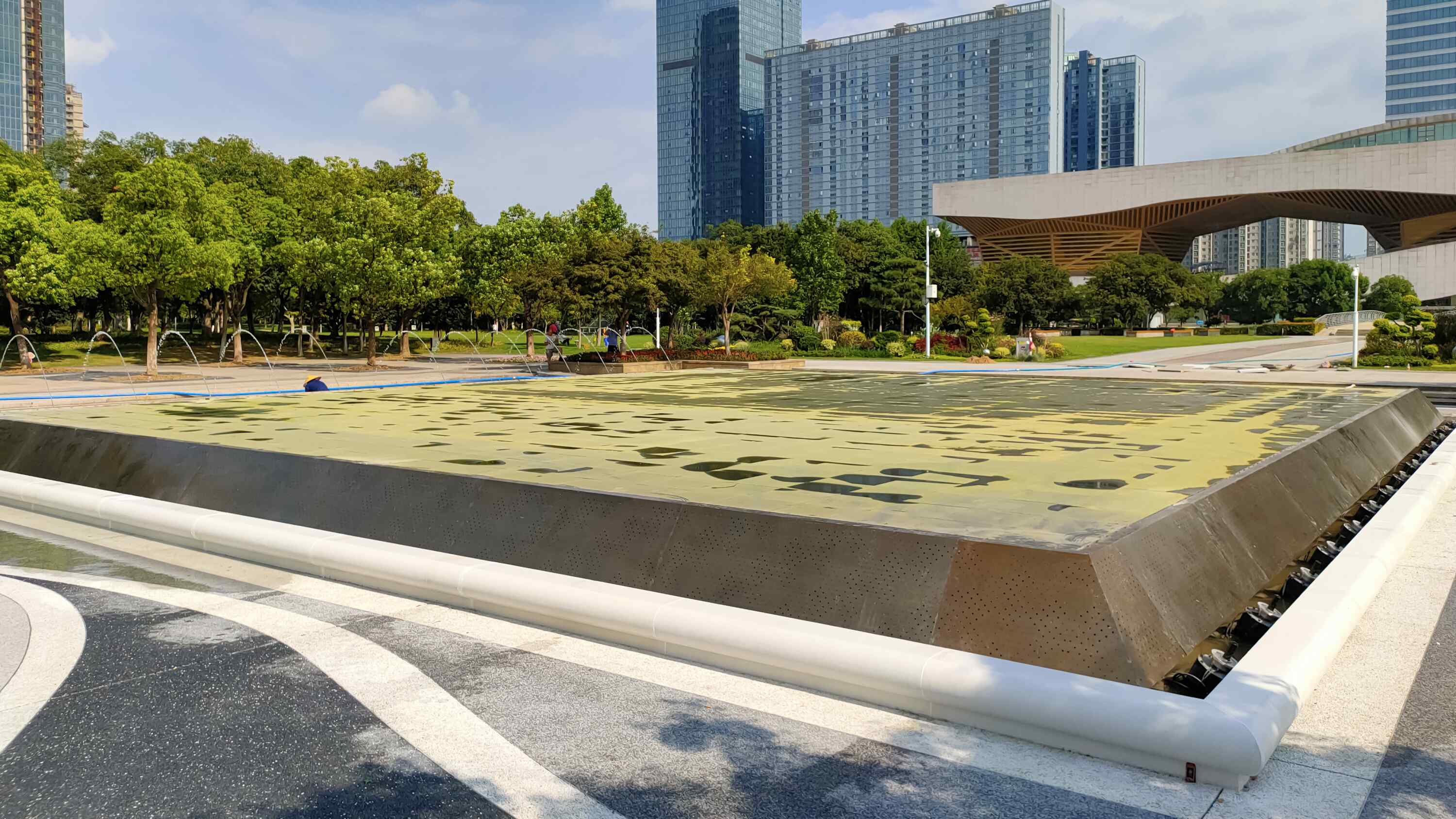 无锡太湖广场水景坐凳