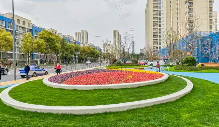 市政道路微更新景观工程 环形花境草坪围边坐凳一站式落地